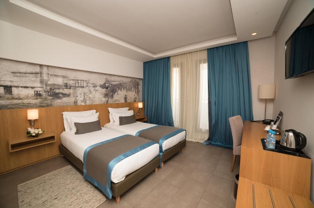 Business Room – Onomo Terminus